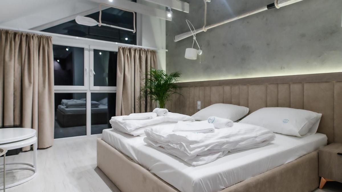 Apartamenty Kapitanskie - Plywajace Oława Exterior foto